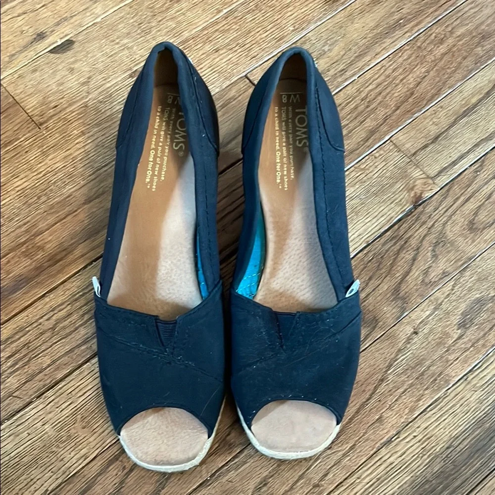 TOMS Black Wedge Espadrilles
